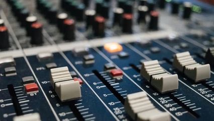音樂留學新視角 你適合音樂管理專業嗎？演出經紀方向超全詳解